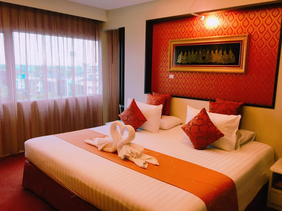 V Verve Service Apartment Hotel Chachoengsao Esterno foto