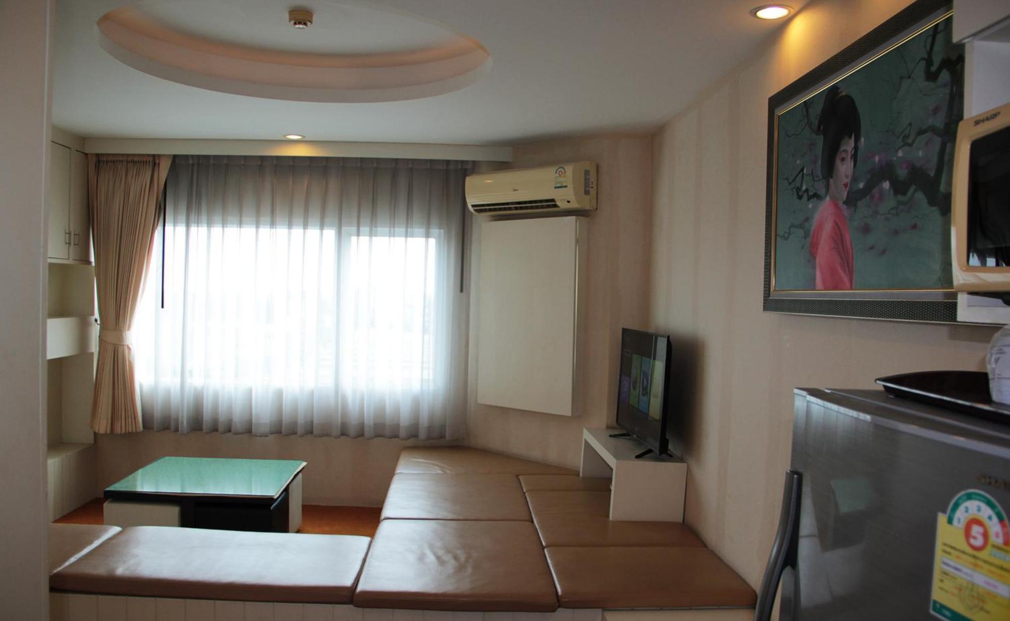 V Verve Service Apartment Hotel Chachoengsao Camera foto