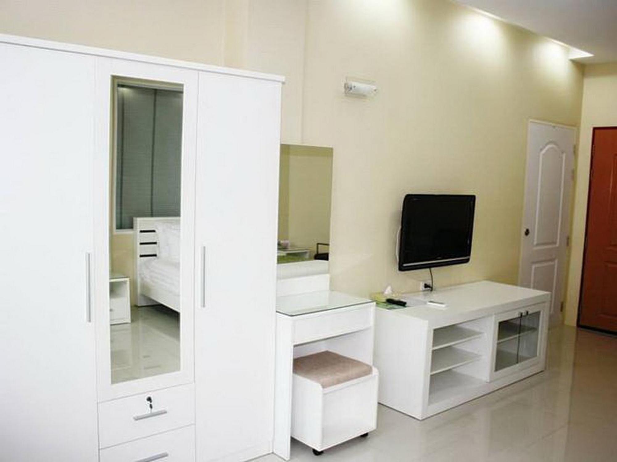 V Verve Service Apartment Hotel Chachoengsao Camera foto