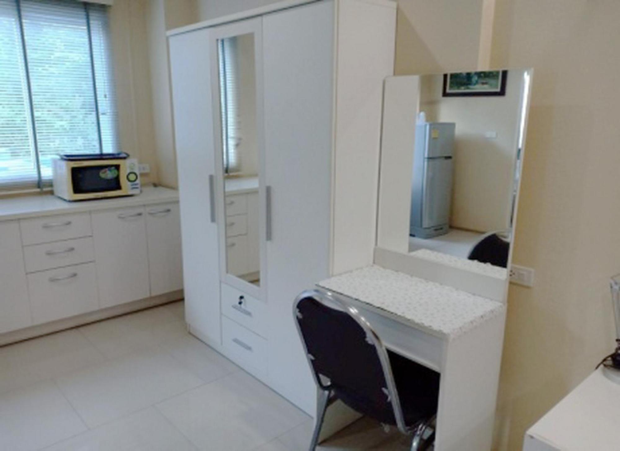 V Verve Service Apartment Hotel Chachoengsao Camera foto