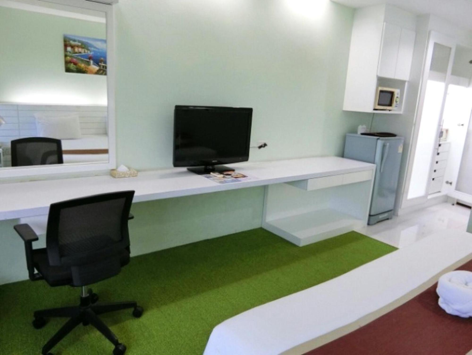 V Verve Service Apartment Hotel Chachoengsao Camera foto